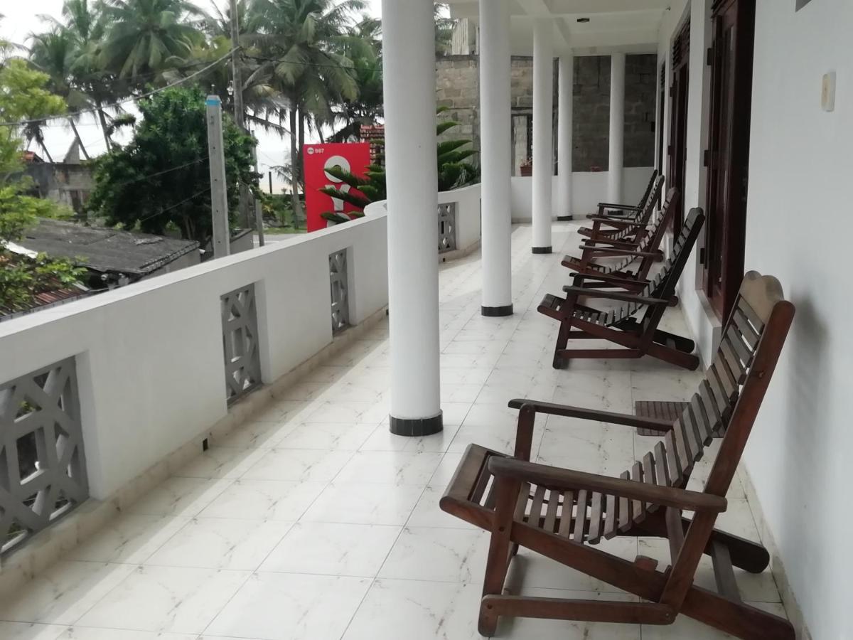 White Baby Hotel Hikkaduwa Bagian luar foto